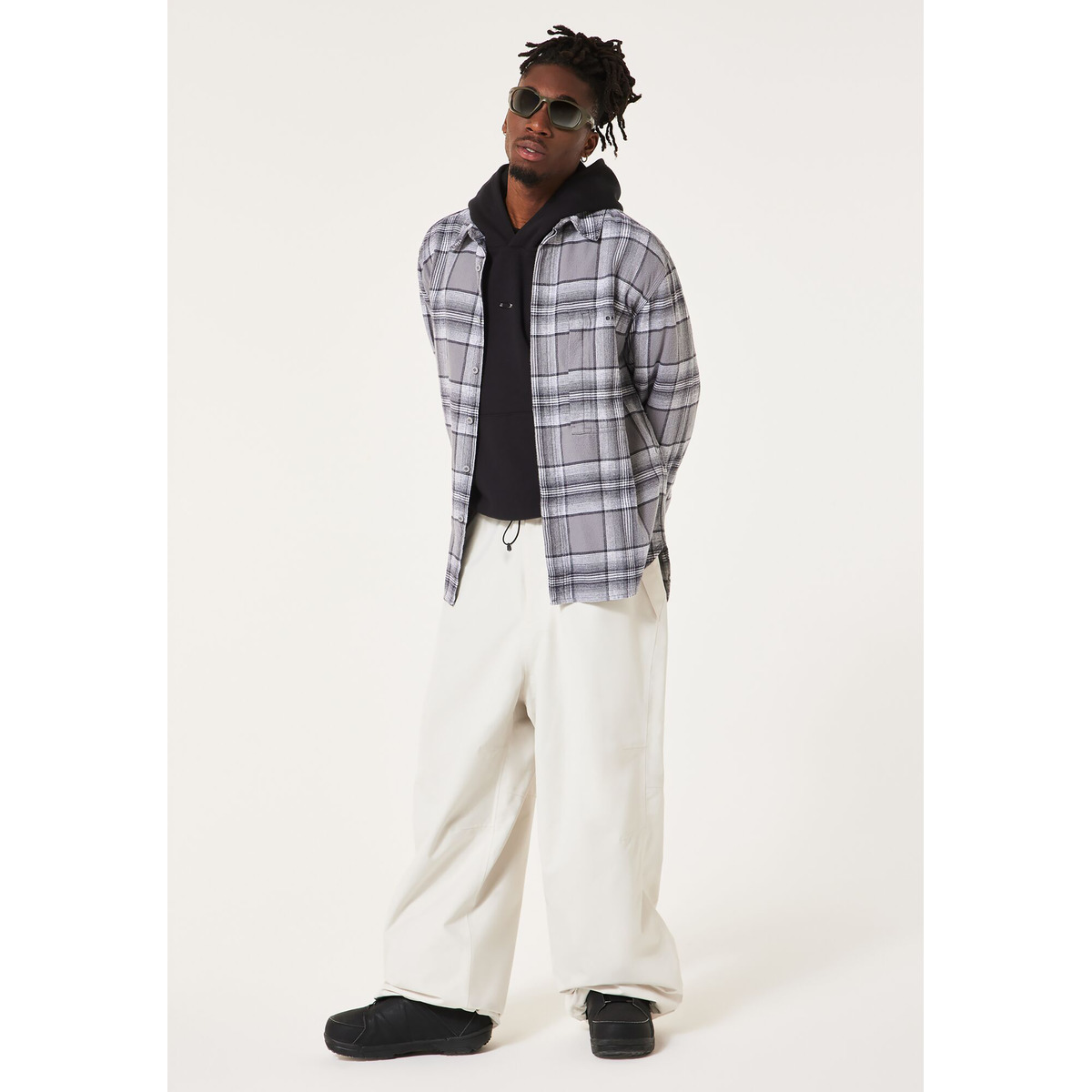 Oakley Metal Rise Hoodie schwarz