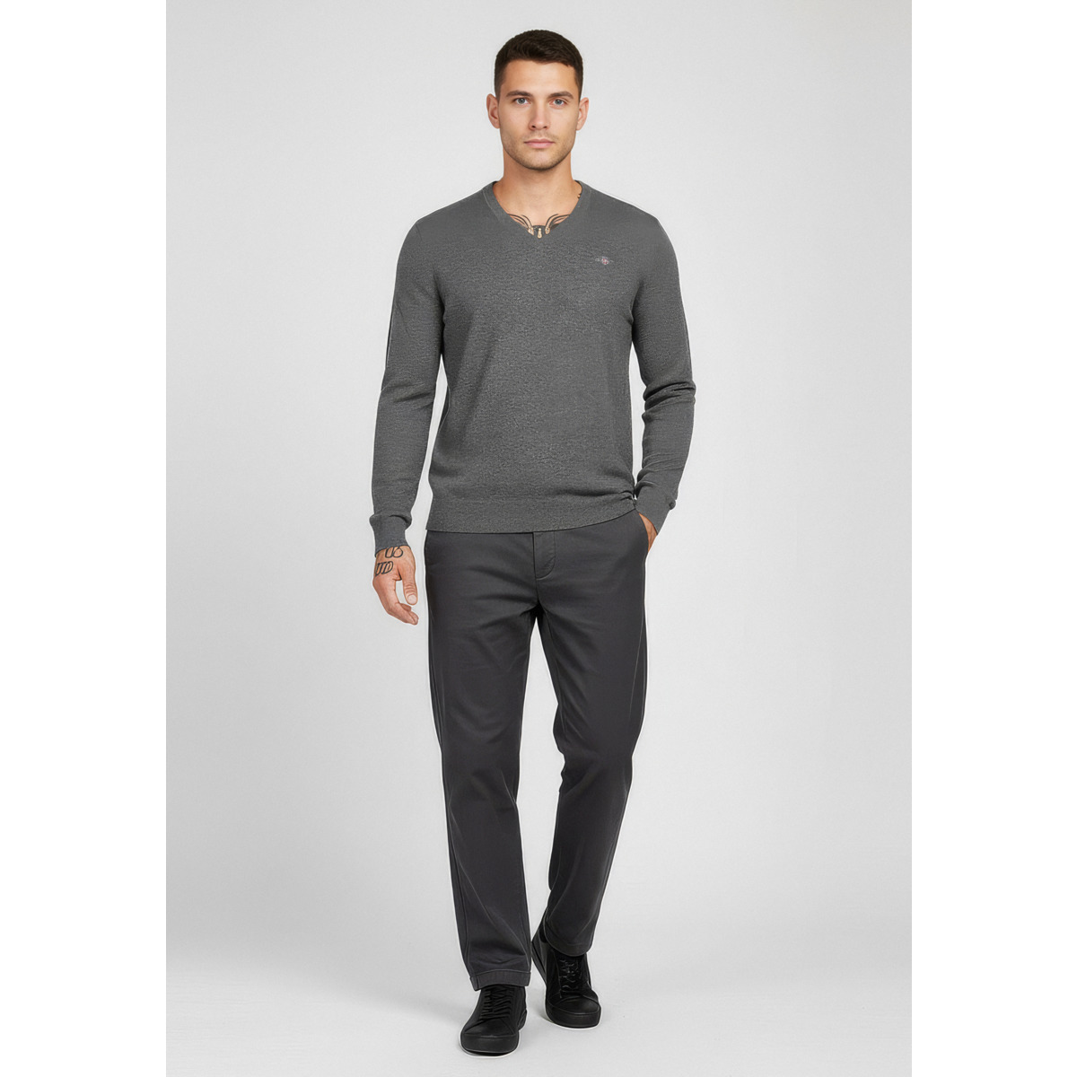 GANT Extrafine Lambswool V-Neck Pullover dunkelgrau