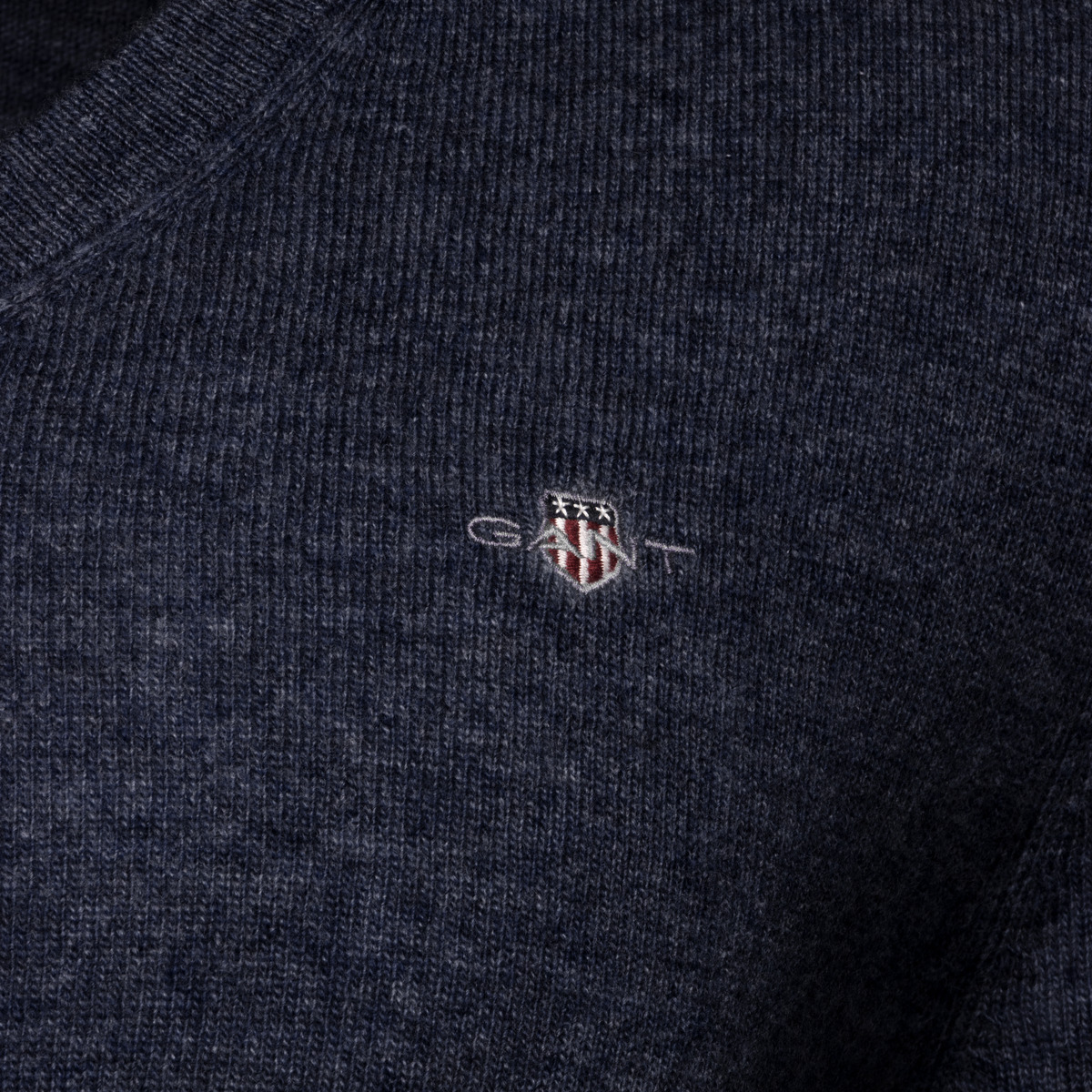 GANT Extrafine Lambswool V-Neck Pullover dunkelblau