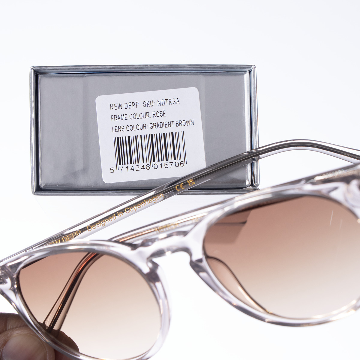MESSYWEEKEND NEW DEPP Sonnenbrille rosa