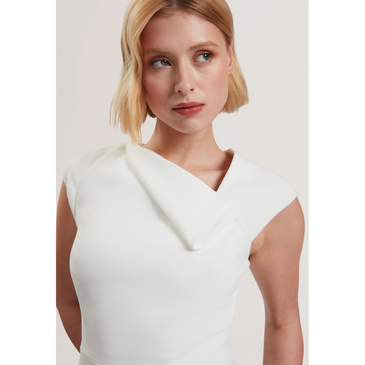 Ted Baker BAYREE Midikleid weiss